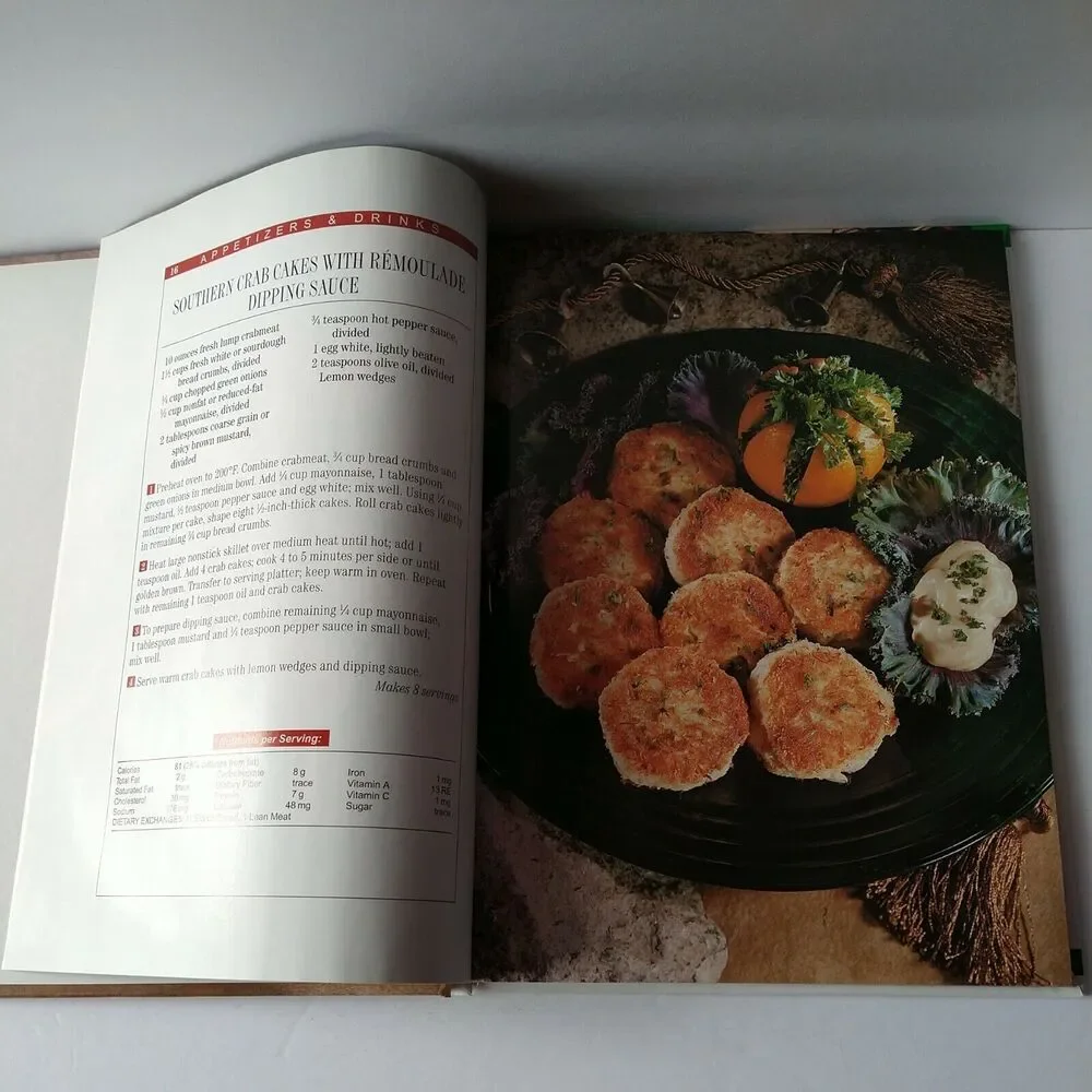 Diabetic Recipes For the Holidays Hardcover Cookbook Vtg 1998‎